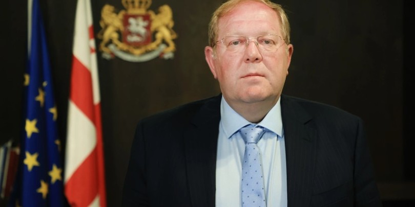 ლევან დარახველიძე
