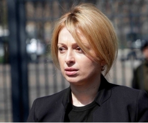 ბაჩო ახალაიას ცოლი, ანი ნადარეიშვილი სუს-ში დაიბარეს