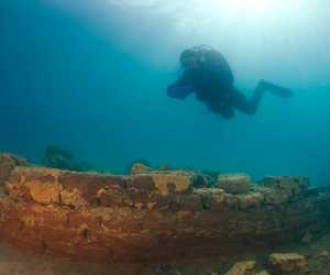 არქეოლოგებმა ტბაში 600 წლის წინ დაკარგული მუსლიმური სავაჭრო დასახლება აღმოაჩინეს