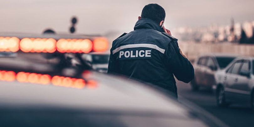 პოლიცია კრიმინალი