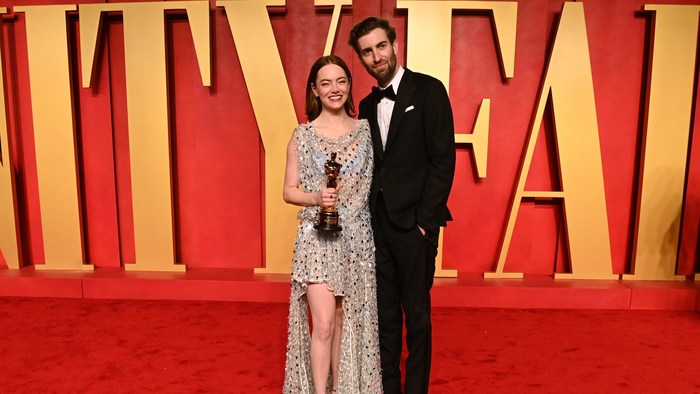 ემა სტოუნი და დეივ მაკკრი