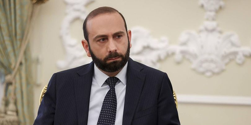 არარატ მირზოიანი